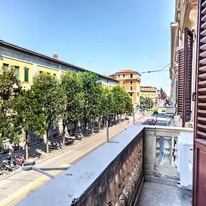 https://marconi-67.emilia-romagnahotels.net